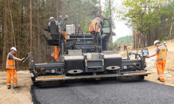 Service en flexibiliteit troef bij veelzijdige bouwspeler 10