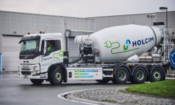 Holcim neemt de eerste 100% elektrische betonmixer van België in gebruik 11