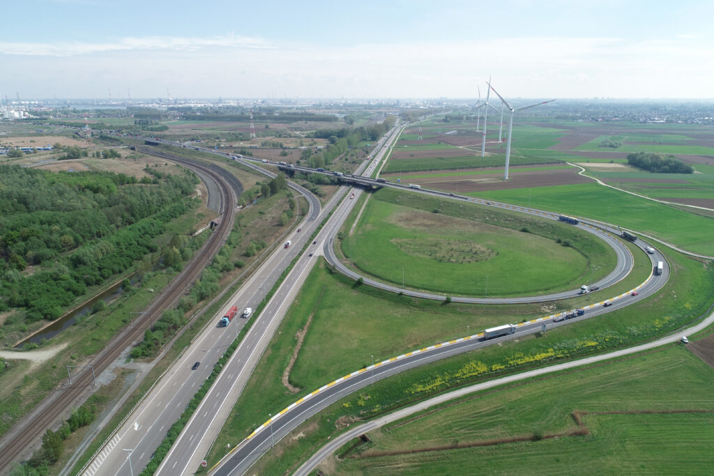 Arcadis leidt mobiliteitsproject E34-West voor verbeterde ontsluiting Waaslandhaven en R2