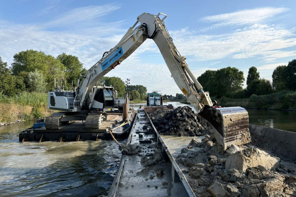 Vlaamse baggerspecialist geeft Seine-Schelde mee vorm