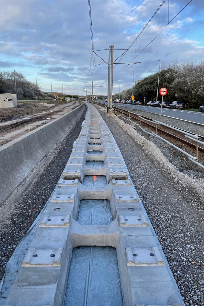 Primeur: kennis en ervaring gebundeld voor allereerste tramproject met laddertracksysteem in België 4