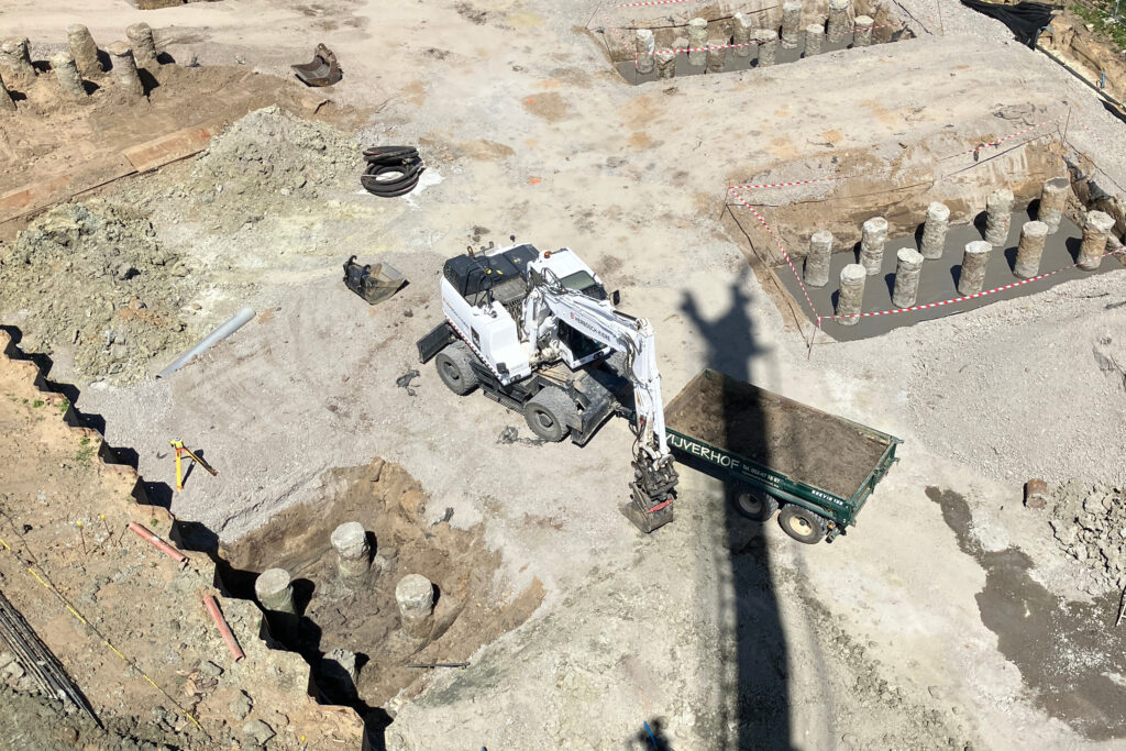 Oude voetgangersbrug maakt plaats voor veilige fiets- en wandelverbinding 1