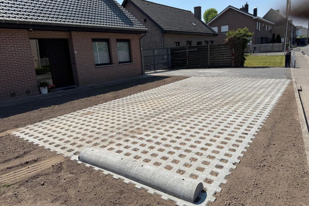 Eco Block en Hydro Max: innovatieve bestratingsconcepten die infiltratie, vergroening en draagkracht verenigen 3