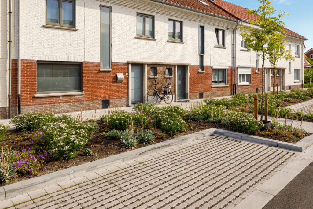 Eco Block en Hydro Max: innovatieve bestratingsconcepten die infiltratie, vergroening en draagkracht verenigen 4