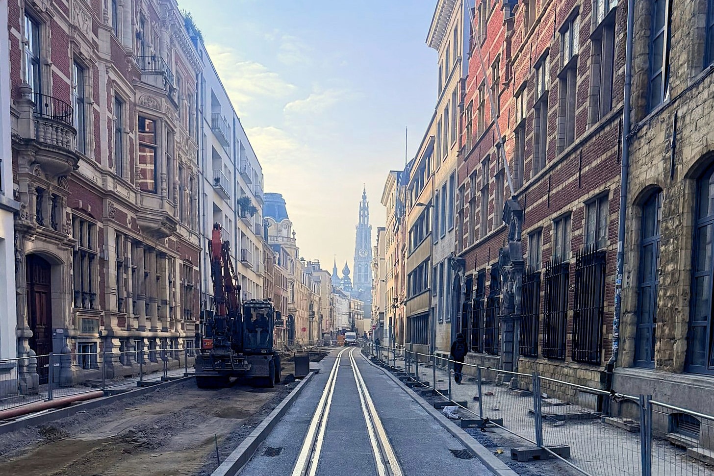 Louwers Mediagroep - Grond/Weg/Waterbouw Vlaanderen