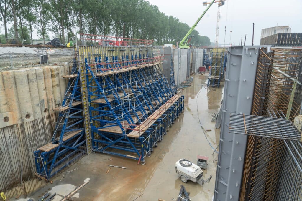 Doka België ondersteunt de bouw van de nieuwe sluis van Obourg 3