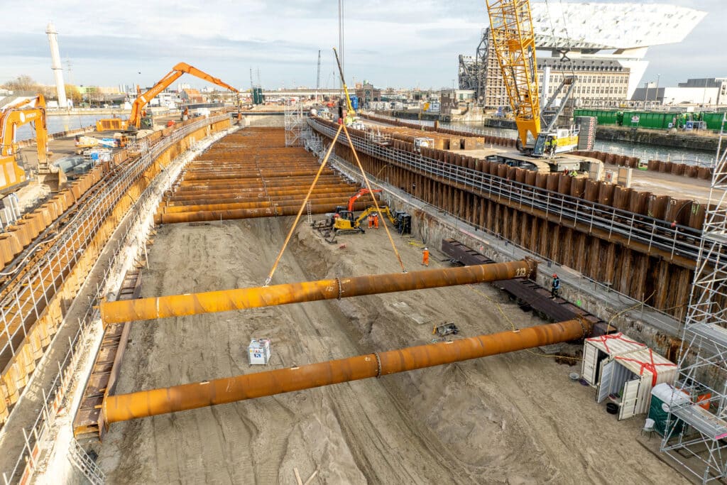 De bouwsector en grote infrastructuurprojecten in de kijker 4