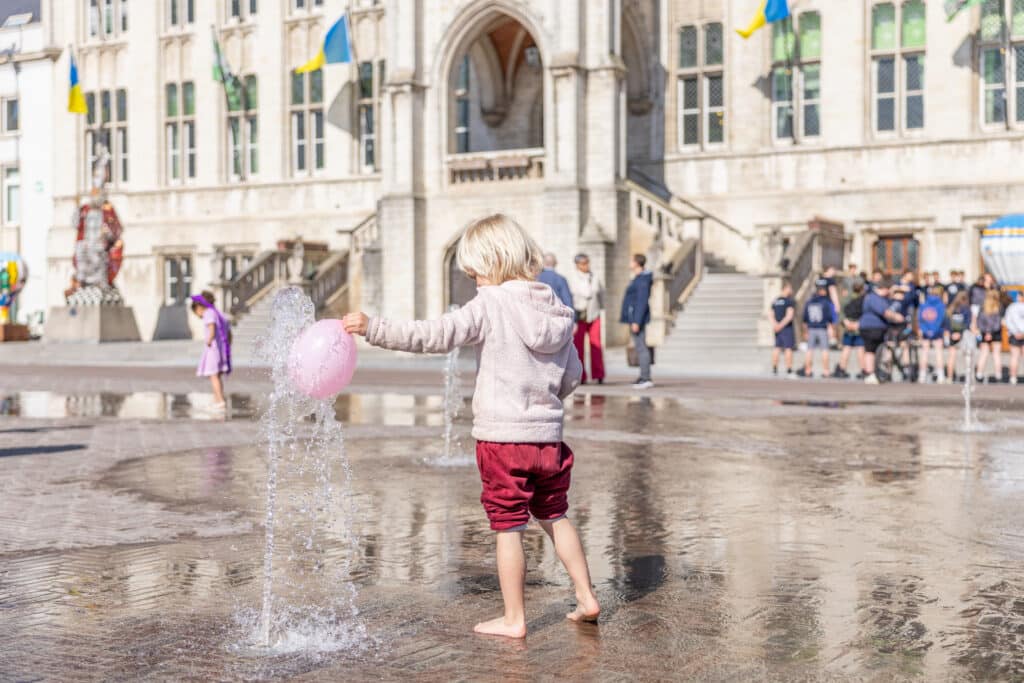 Herinrichting Grote Markt Sint-Niklaas toont hoe klimaatadaptatie en stadsbeleving samengaan 4
