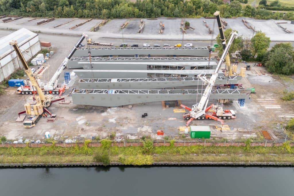 Nieuwe brug van E42/A15 over Centrumkanaal: een technisch en menselijk hoogstandje 7